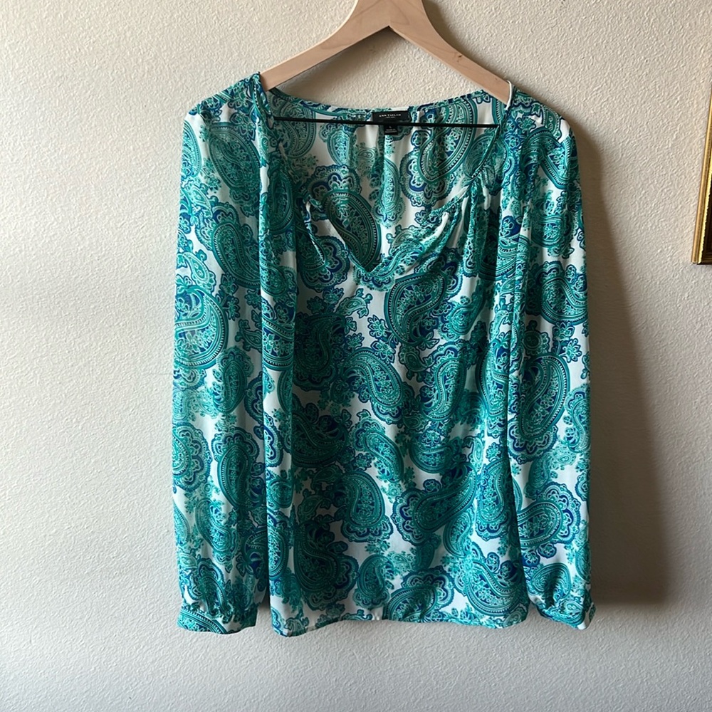 Ann Taylor | Blue Paisley Blouse